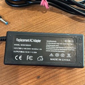 AC Adapter for laptop computer
